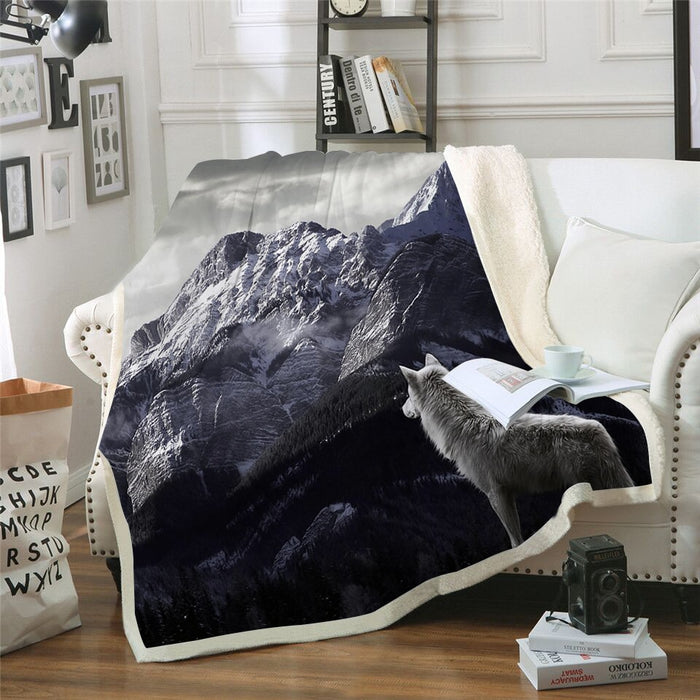Snowy Mountaintop Wolf Blanket Quilt